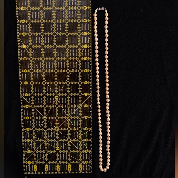 Vintage Long, Single Strand, Glass Pearl Necklace - Picture 6 of 7